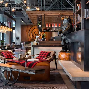 4* Hotel Moxy Downtown