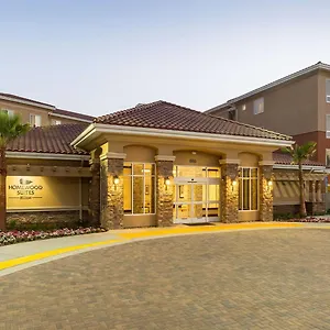 https://homewood-suites-by-hilton-san-bernardino.palm-springs-ca-hotels.com