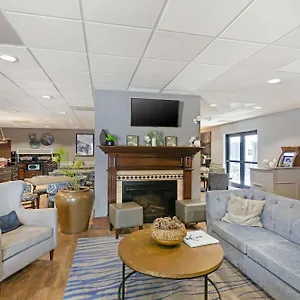 https://best-western-plus-savannah-historic-district.top-hotels-in-savannah.com