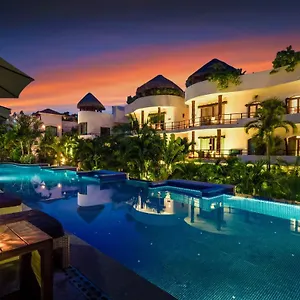 Porto Playa Hotel&beach Club 4*, Playa del Carmen México